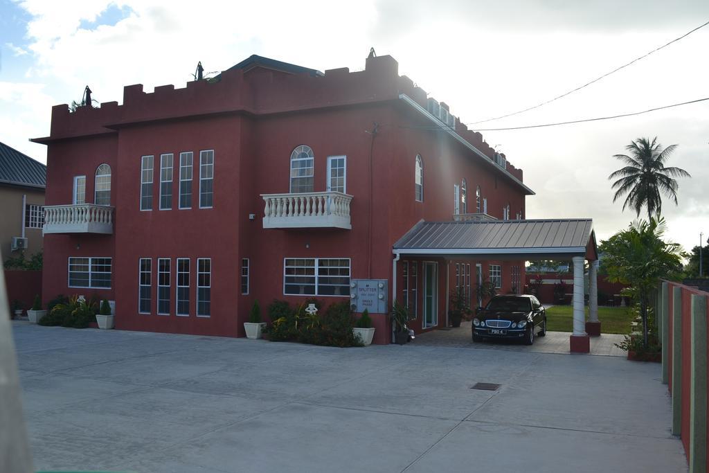 Montecristo Inn Piarco Bagian luar foto